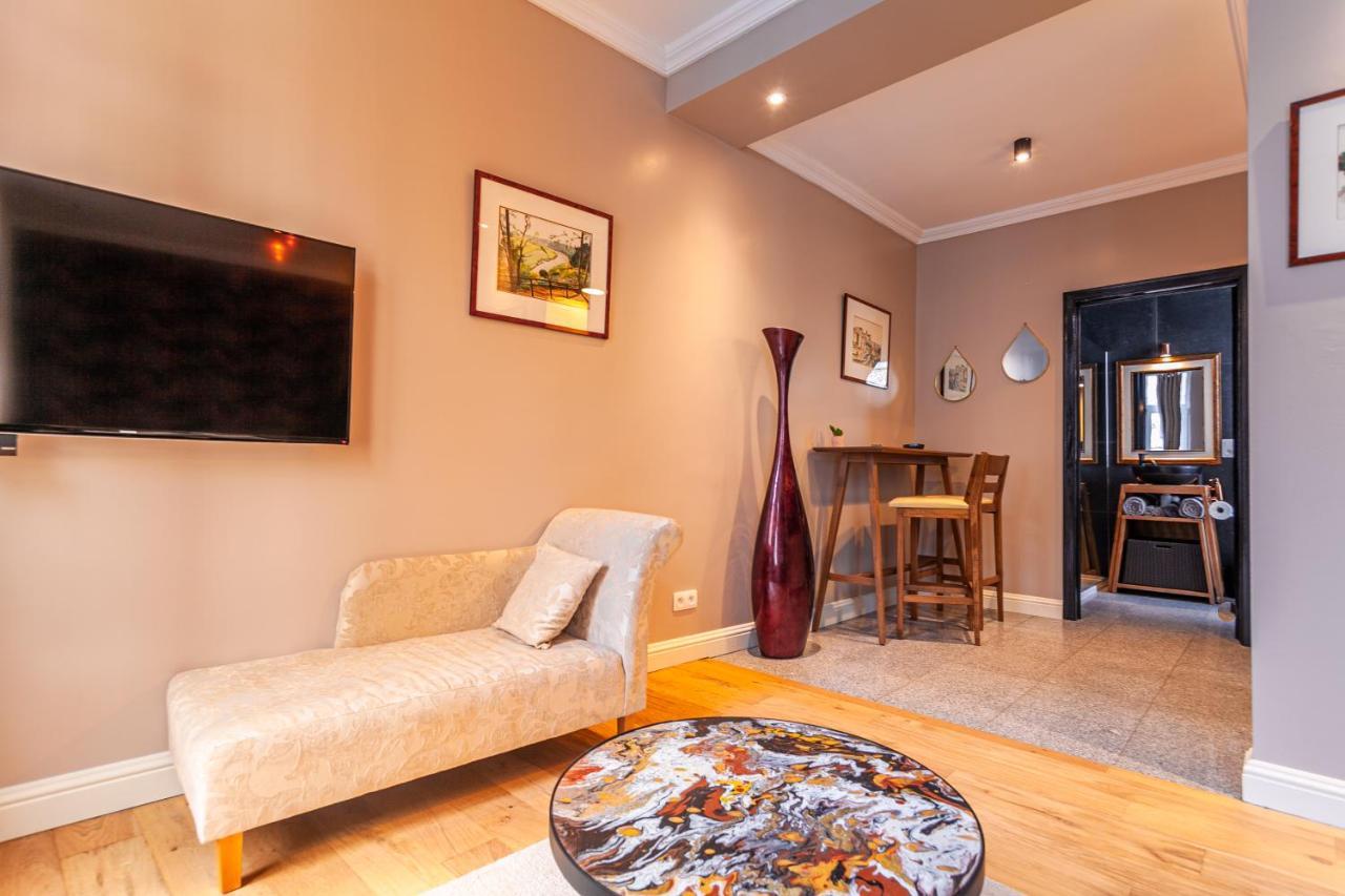 Luxury Suites Boutique By Rikas Hotels Anvers Dış mekan fotoğraf