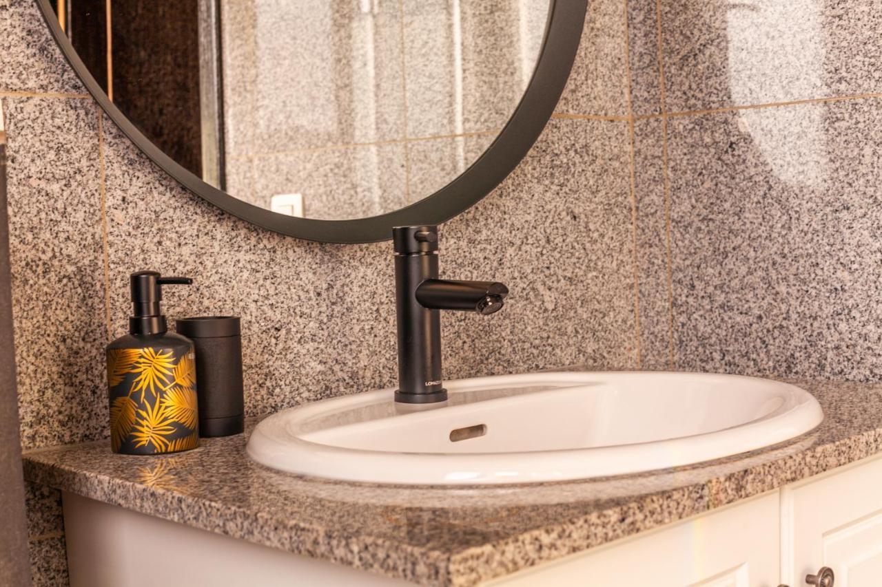 Luxury Suites Boutique By Rikas Hotels Anvers Dış mekan fotoğraf